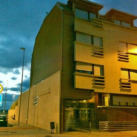 Apartamentos Puerto Basella Villanueva De Arosa Exterior photo